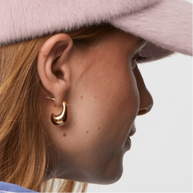 GOLD DOME MINI HOOP EARRINGS