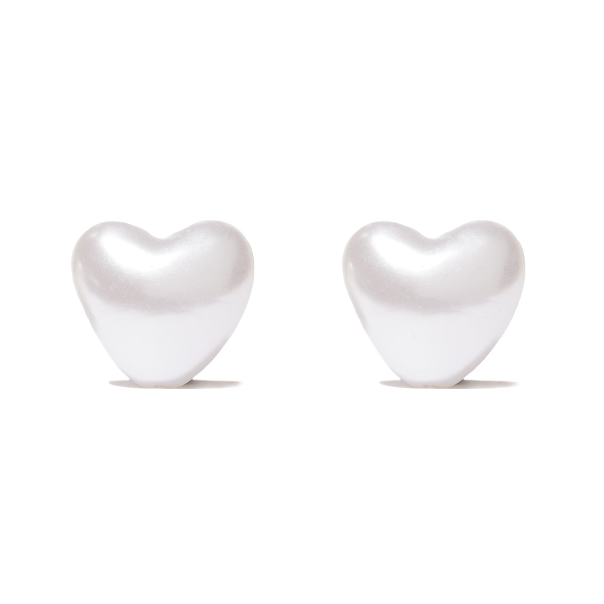 Lele Sadoughi EARRINGS PEARL HEART STUD EARRINGS